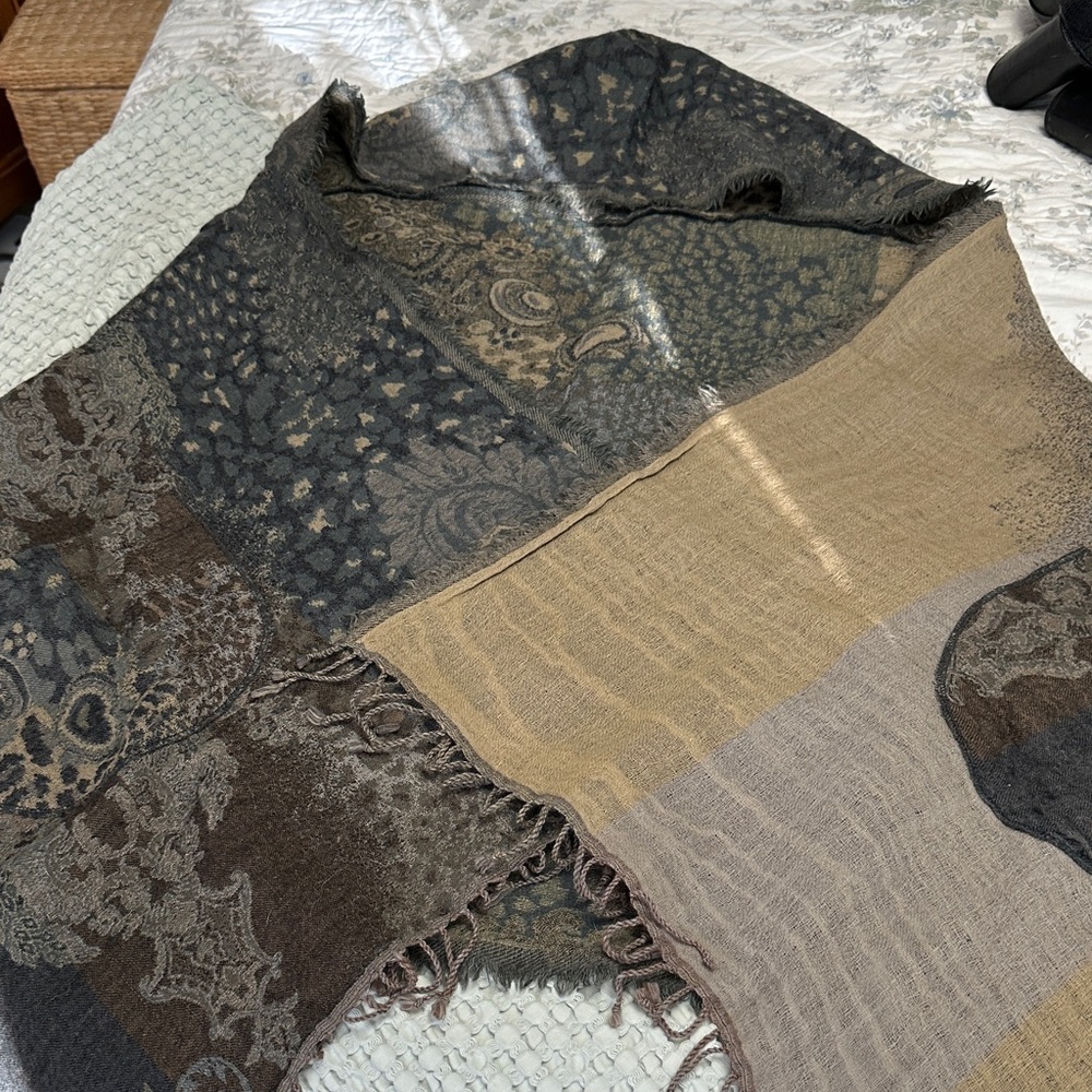 Roland wool hooded  Scarf shawl with pockets in Earth Tones
